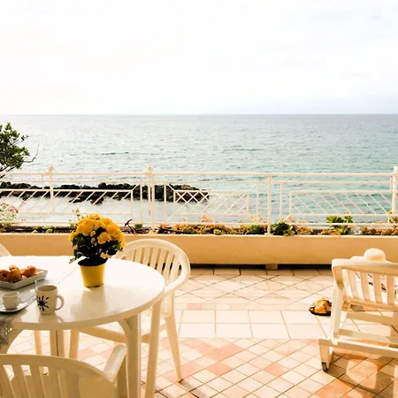 'laura By Interhome * Pizzo (Calabria)