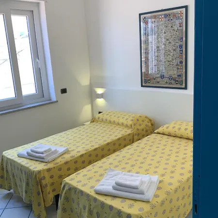 'laura By Interhome Apartament *