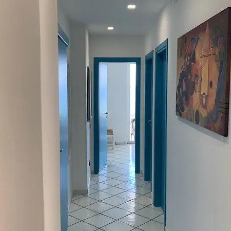 'laura By Interhome *