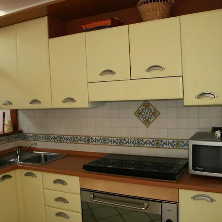 'laura By Interhome *