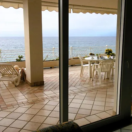 'laura By Interhome Pizzo (Calabria)